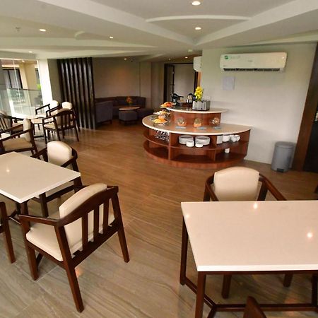 Canyon Hotels & Resorts Boracay Balabag  المظهر الخارجي الصورة